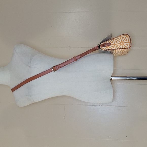 Spartina 449 Zesty Citrus Leather And Linen Crossbody Purse - Picture 5 of 17